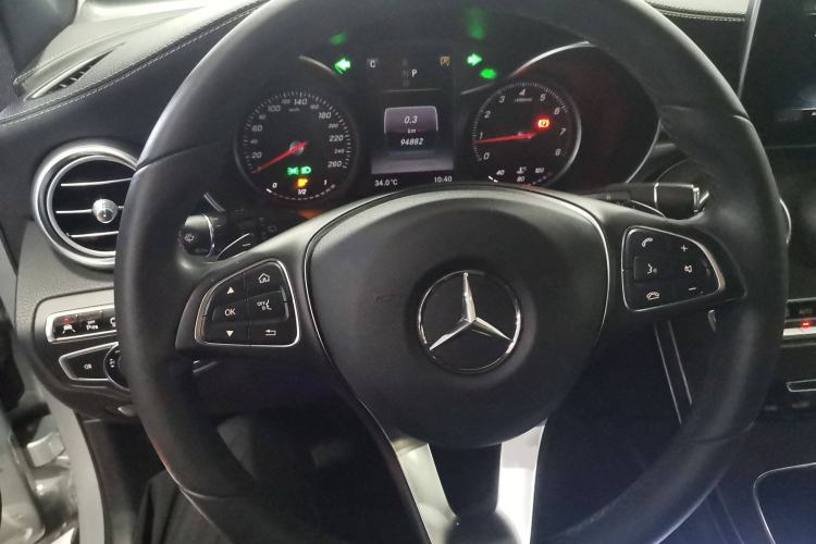 Used Mercedes-Benz GLC 2016 GLC 300 4MATIC Dynamic Model
