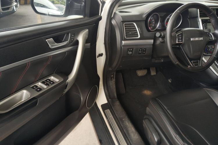 Used Haval M6 2018 Revised Version 1.5T DCT Two-Wheel Drive Elite Edition
