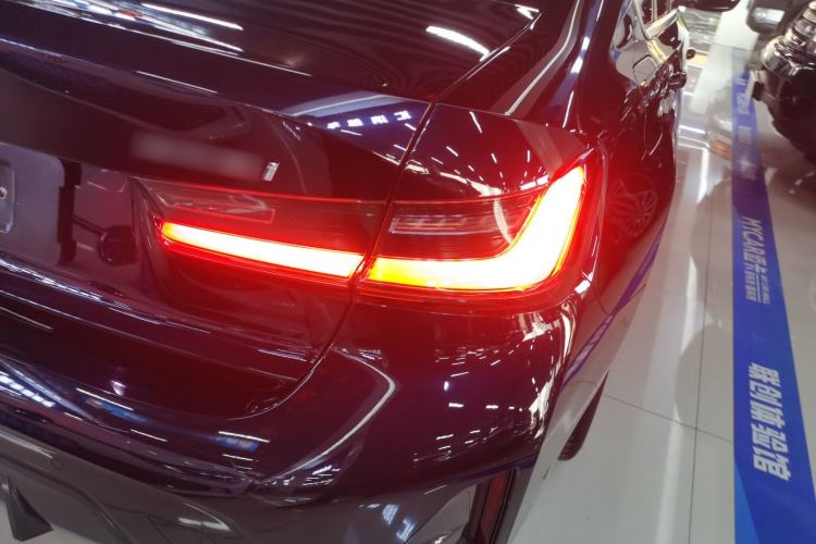 Used BMW 3 Series 2023 325i M Sport Package
