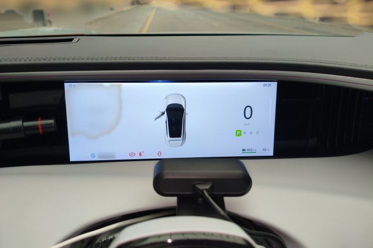 Used  11 2022 Long-Range Dual-Motor Version 5 Seats
