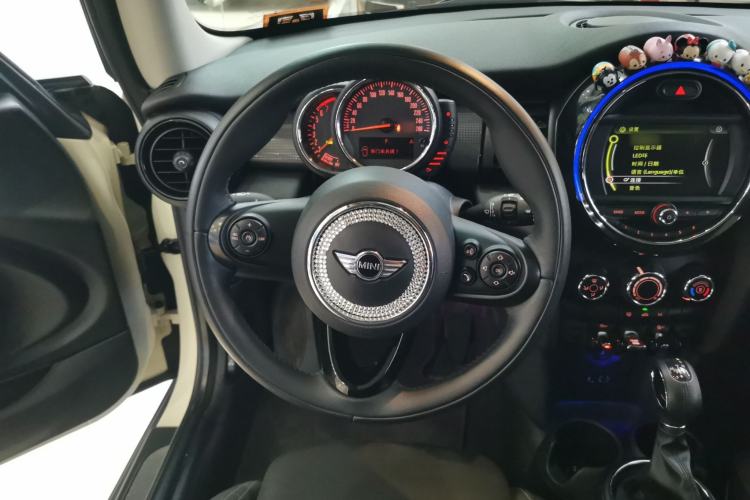 Used  MINI 2016 1.5T COOPER
