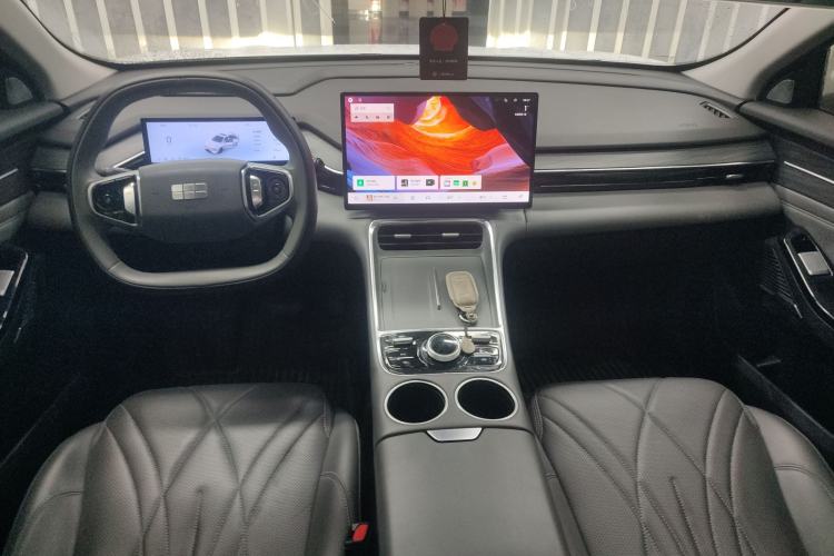 Used  L6 2025 EM-i 140km Explorer+ Edition