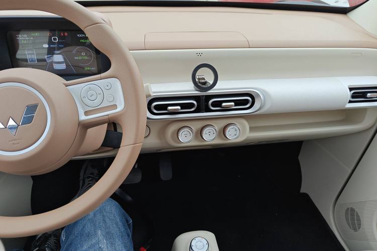 Used Wuling Hongguang MINIEV 2024 3rd Generation 215km Youth Edition
