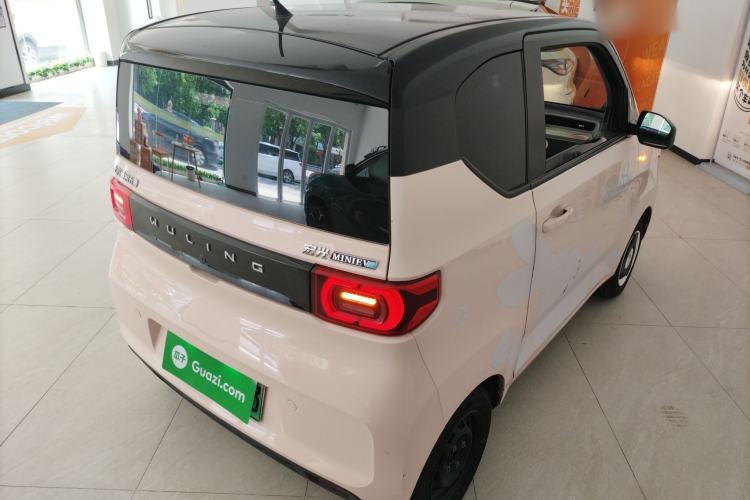 Used Wuling Hongguang MINIEV 2021 Macaron Premium Model – Lithium Iron Phosphate
