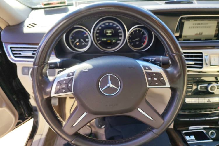 Used Mercedes-Benz E-Class 2015 E 320 L 4MATIC