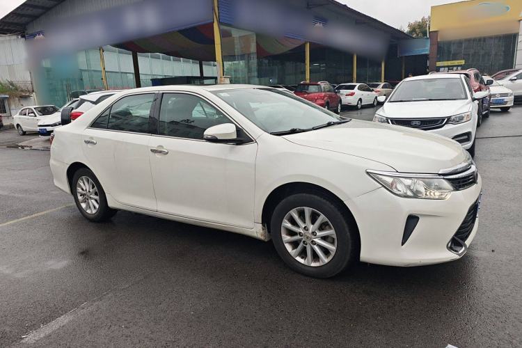 Used Toyota Camry 2015 2.0G Premier Edition
