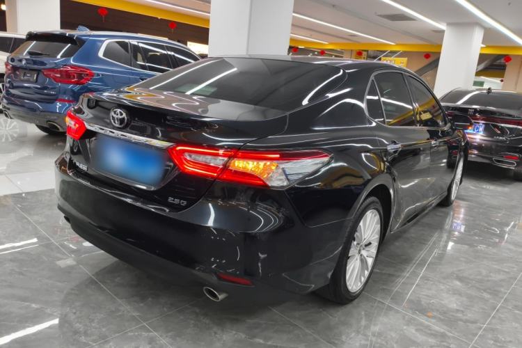 Used Toyota Camry 2019 Revised Version 2.5G Luxury Edition
