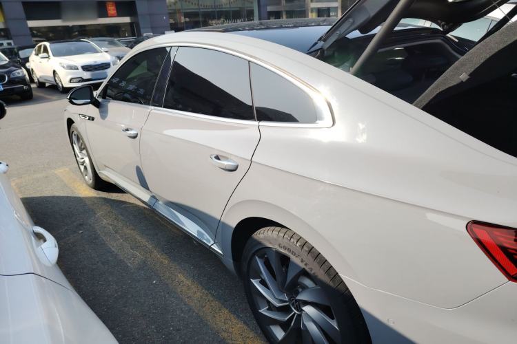 Used Volkswagen FAW-Volkswagen CC 2021 380TSI Striking Edition
