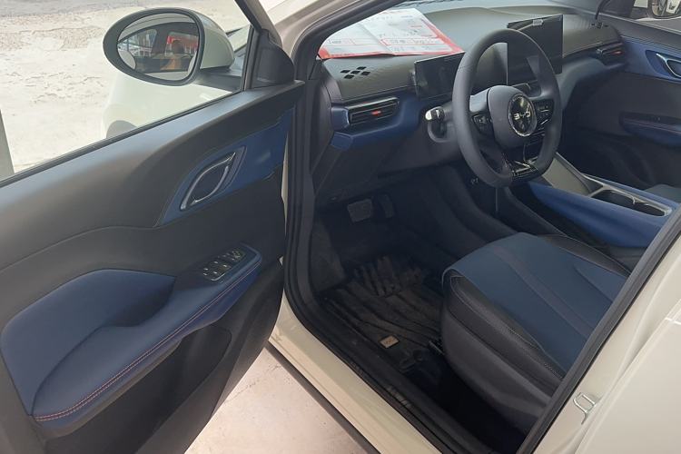 Used BYD Seagull 2025 Intelligent Driving Version 305 km Dynamic Edition
