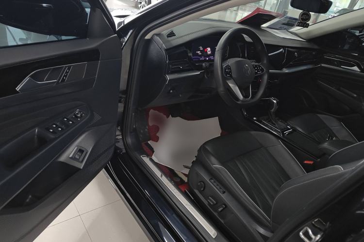 Used Volkswagen Passat 2023 Restyled 330TSI Starry Luxury Edition
