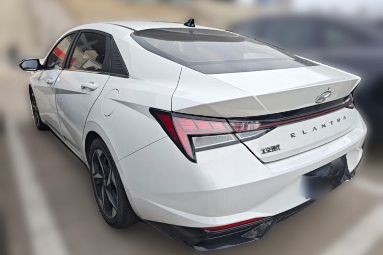 Used Hyundai Elantra 2022 1.5L CVT LUX Prestige Edition