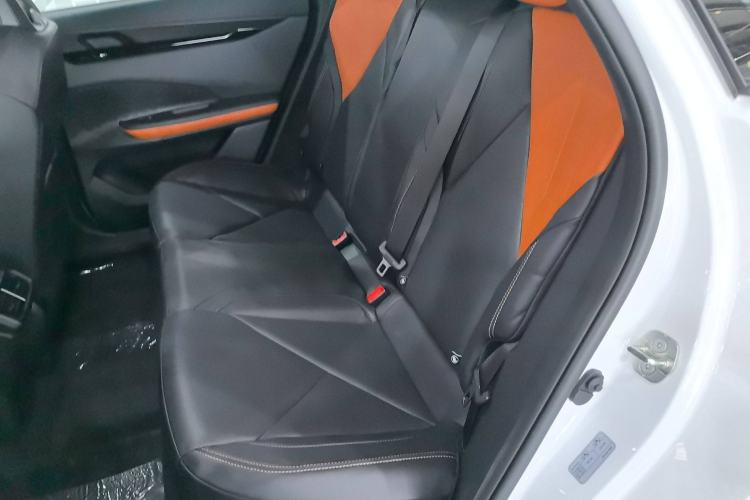 Used Changan UNI-V iDD 2023 ZhiDian iDD 1.5T 113km Smart & Fun Version
