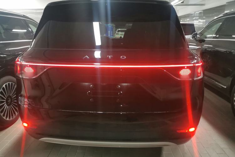 Used Hima AITO M9 2024 Range-Extended Ultra Version 42 kWh 6-Seater Model