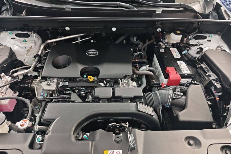 Used Toyota Wildlander 2022 2.0L CVT 4x4 Luxury PLUS Edition
