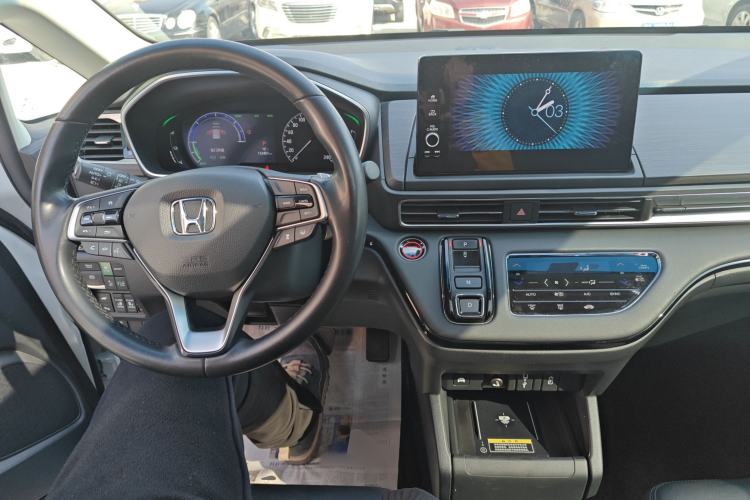 Used Honda Elysion 2022 2.0L eHEV Luxury First Edition

