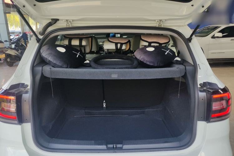 Used Volkswagen Tacqua 2020 280TSI DSG EnjoyPro
