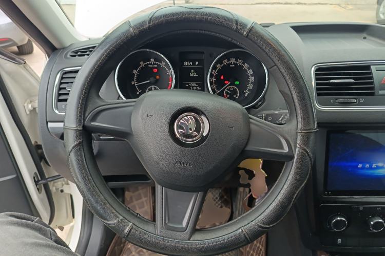 Used Skoda Yeti 2017 TSI280 DSG Advanced Edition
