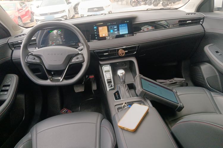 Used Roewe i5 2024 1.5L CVT Luxury Edition
