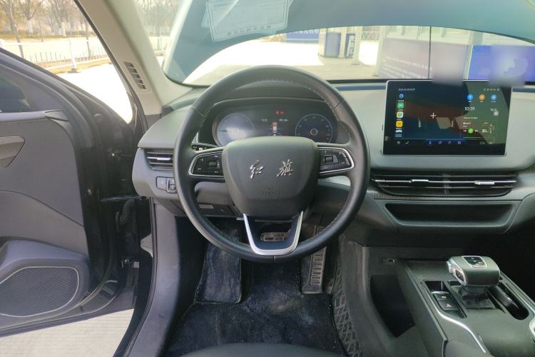 Used Hongqi E-QM5 2022 431 km Charge & Enjoy Edition
