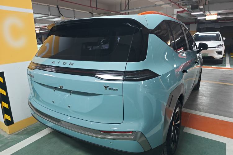 Used AION Y 2022 Plus 70 Smart Edition
