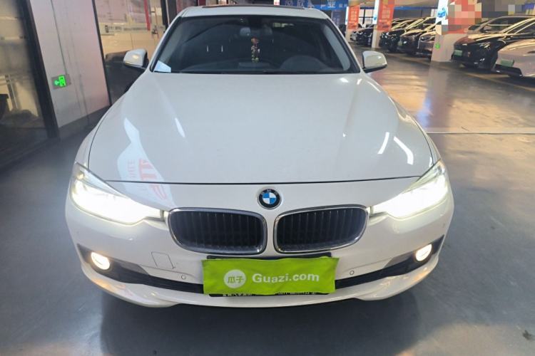 Used BMW 3 Series 2016 316Li Fashion Model
