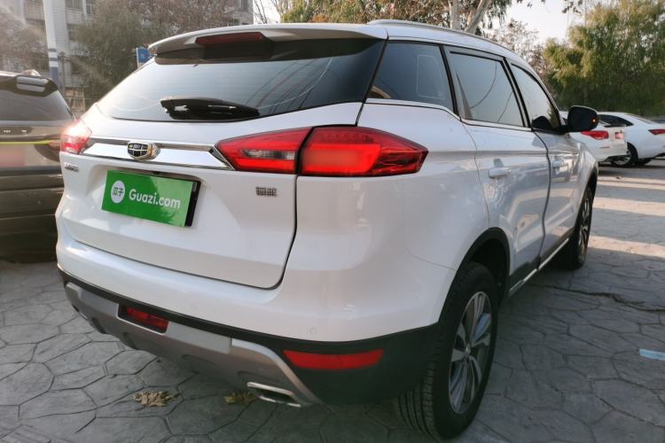 Used Geely Auto Emgrand X7 Sport 2016 2.0L Manual ZhiShang Version