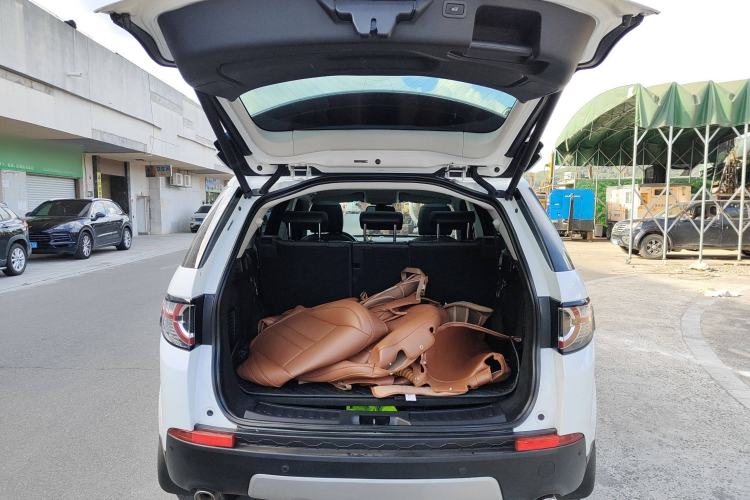 Used Land Rover Discovery Sport 2019 240 PS HSE Version China VI Standard
