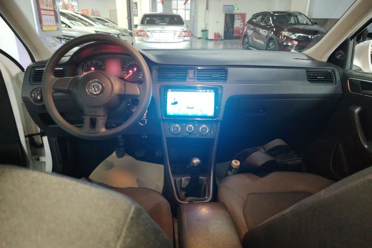 Used Volkswagen Santana 2016 1.6L Manual Fashion Edition