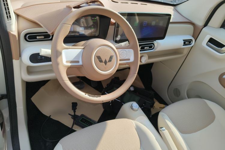 Used Wuling Hongguang MINIEV 2024 3rd Generation 215km Youth Edition