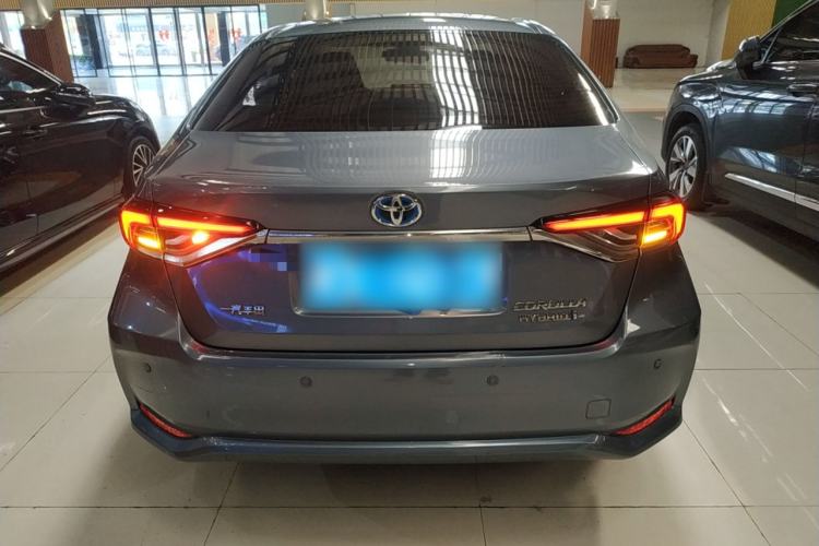 Used Toyota Corolla 2021 Dual-Motor 1.8L E-CVT Elite Edition