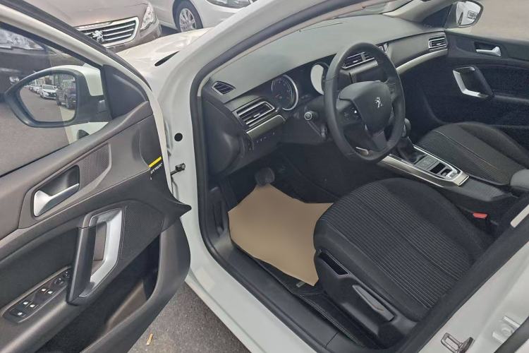 Used Peugeot 408 2014 1.8L Automatic Luxury Edition
