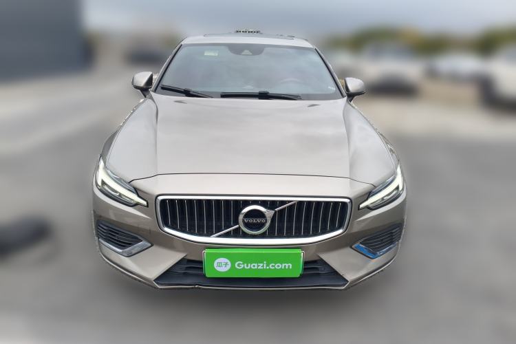 Used Volvo S60 New Energy 2022 T8 eDrive Hybrid All-Wheel Drive Smart Luxury Edition
