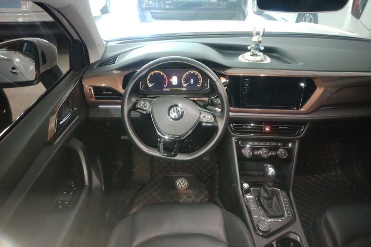 Used Volkswagen Tharu 2020 Revised Version 330TSI Four-Wheel Drive Flagship Edition China VI
