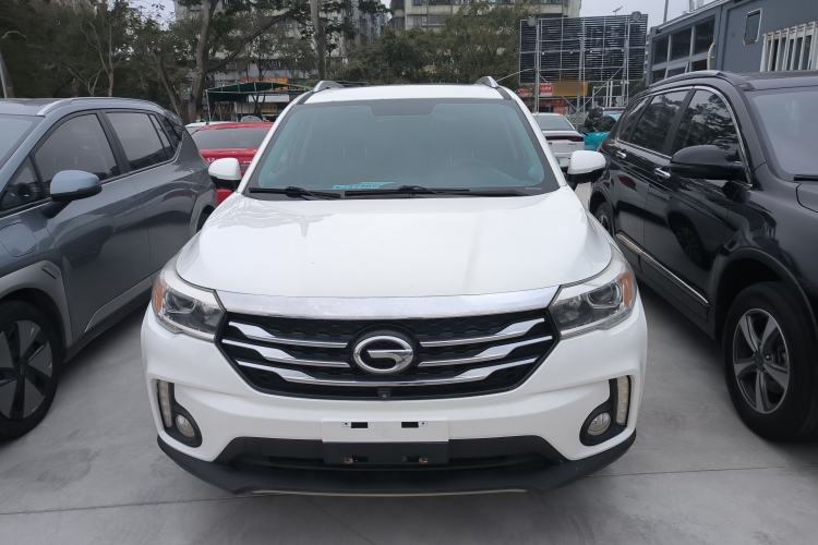 Used GAC Trumpchi GS4 2017 235T Automatic Two-Wheel Drive Luxury Smart Connectivity Version
