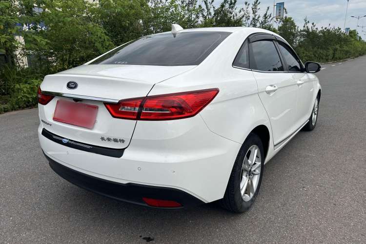 Used Ford Escort 2019 Revised Version 1.5L Automatic Enjoyment Type China VI Standard
