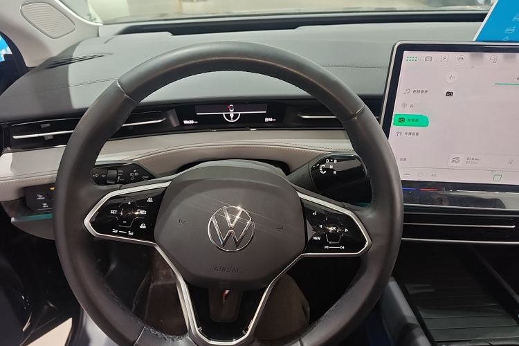 Used Volkswagen ID.7 VIZZION 2024 AIR model