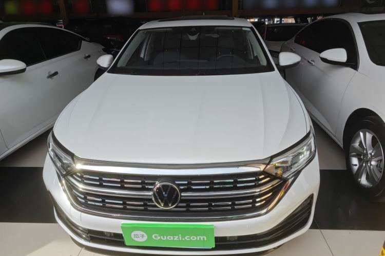 Used Volkswagen Sagitar 2023 200TSI DSG Excellence Edition
