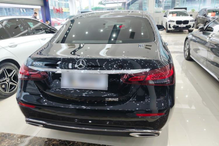 Used Mercedes-Benz E-Class 2023 Updated E 300 L Fashion Edition
