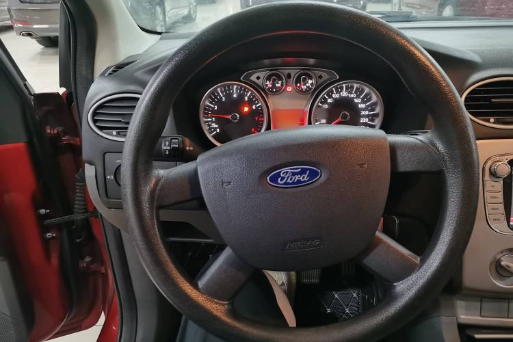 Used Ford Focus 2013 Hatchback Classic 1.8L Automatic Millionth Anniversary Edition
