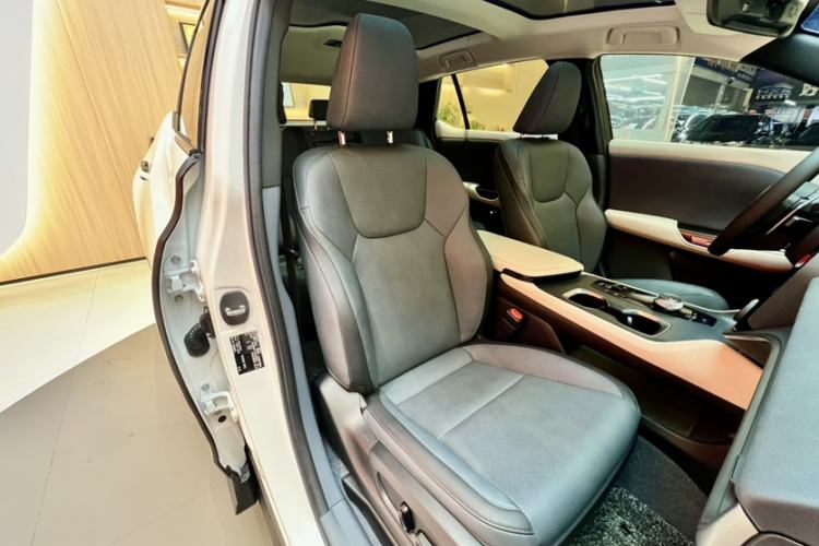 Used Lexus RZ 2023 450e All-Wheel Drive Luxury Edition