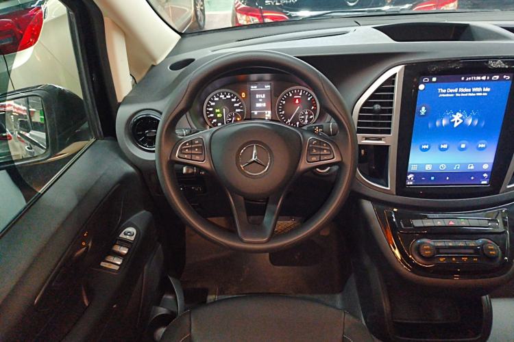 Used Mercedes-Benz Vito 2021 2.0T Elite Version 7 Seats