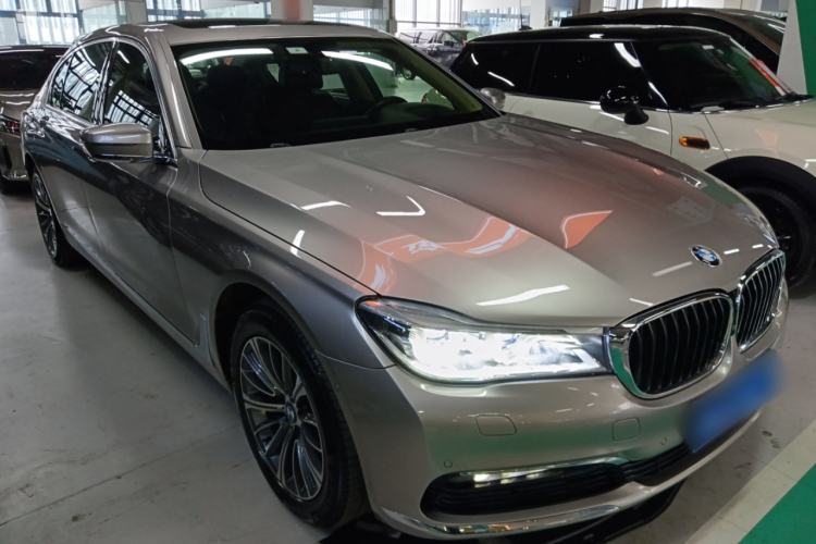 Used BMW 7 Series 2016 730Li Luxury Model
