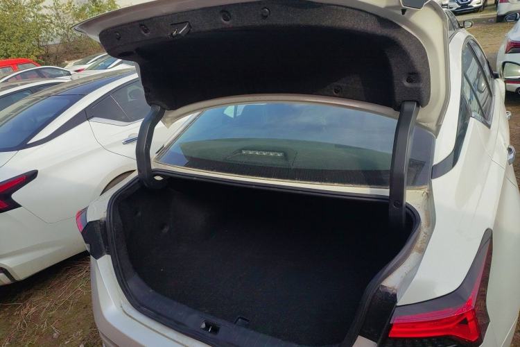 Used Nissan Teana 2022 2.0L XL-TLS Enjoyment Edition
