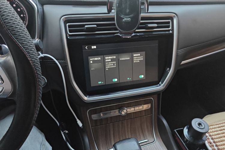 Used Roewe RX8 2019 30T Smart Connectivity Two-Wheel Drive Supreme Flagship Edition