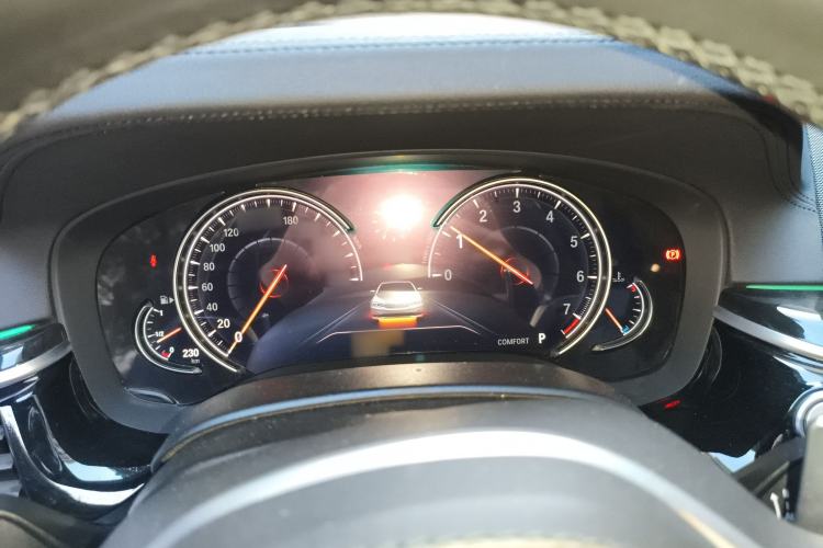 Used BMW 5 Series 2018 Restyled 530Li Luxury Edition M Sport Package
