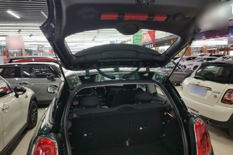 Used  MINI 2016 1.5T COOPER
