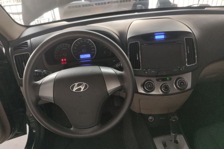 Used Hyundai Celesta 2015 1.6L Automatic Comfort Model