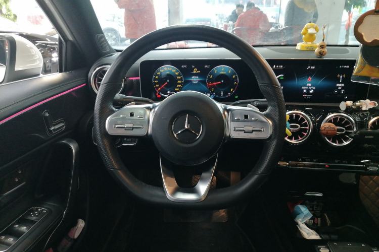 Used Mercedes-Benz A-Class 2020 Restyled A 200 L Sport Sedan Fashion Version
