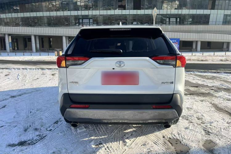 Used Toyota RAV4 2020 2.0L CVT Two-Wheel Drive Fashion Edition
