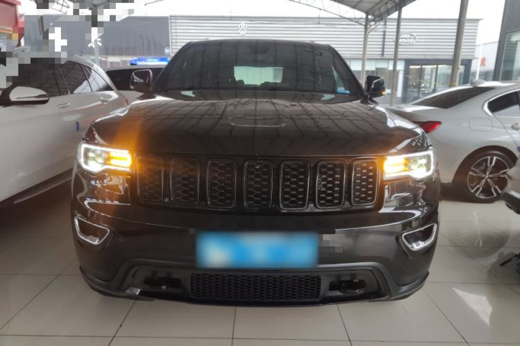 Used  Grand Cherokee (Import) 2019 3.0L Professional Navigation Edition
